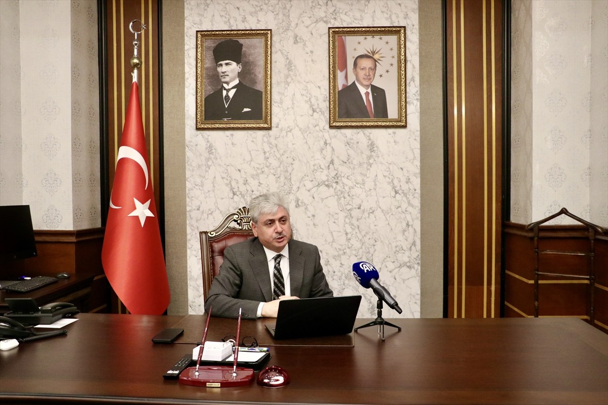 Sakarya Valisi Rahmi Doğan, Anadolu Ajansının (AA) gözünden 2024'e damga vuran olaylara ait...