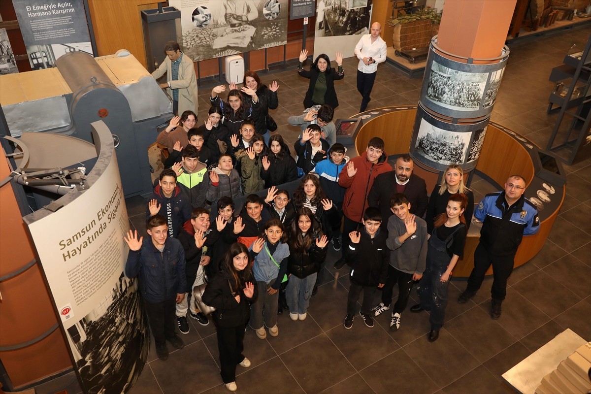 Samsun Büyükşehir Belediyesi tarafından hayata geçirilen "Müzelerde Sanat Buluşması Projesi" ile...