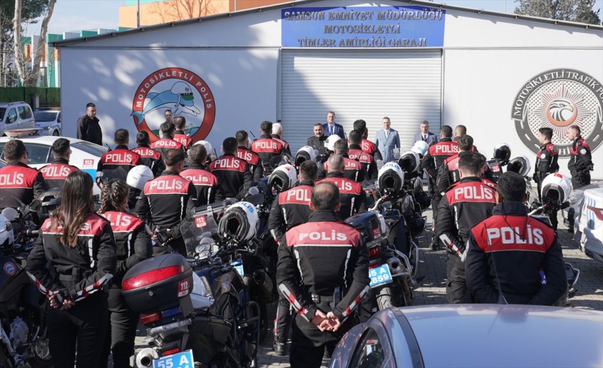 Samsun Emniyet Müdürlüğünde eğitimlerini tamamlayan 30 yunus polisi, göreve başladı. 