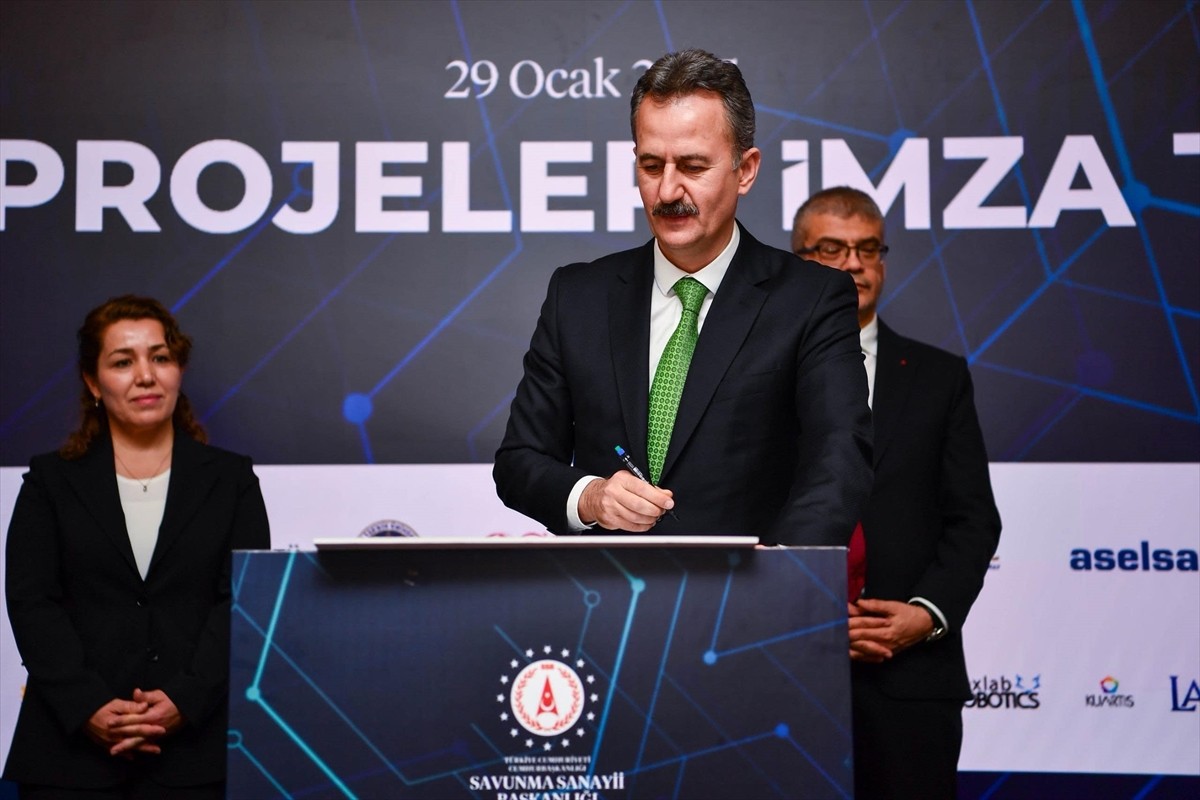 Savunma Sanayii Başkanlığı'ndan (SSB) yapılan açıklamaya göre, 2024 yılı itibarıyla projelendirme...