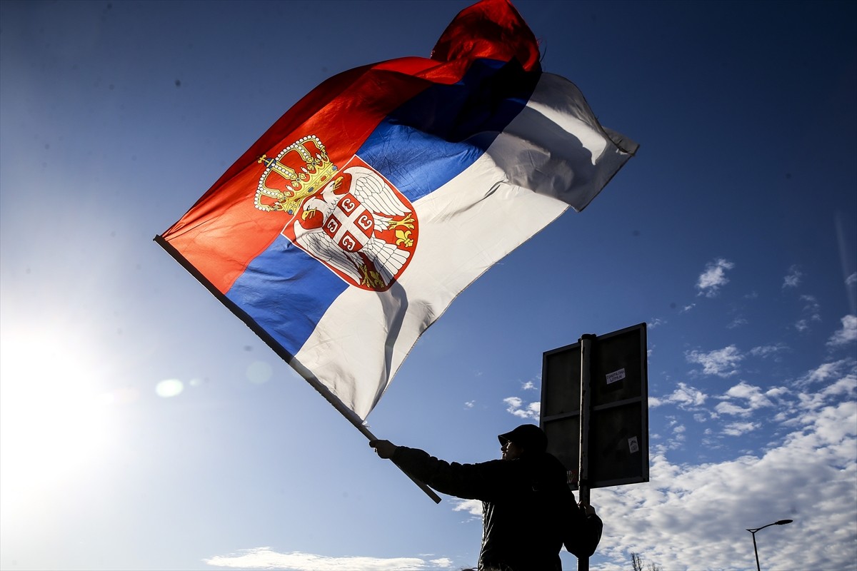 Sırbistan'ın kuzeyindeki Novi Sad kentinde tren istasyonunda 15 kişinin öldüğü kaza sonrası...
