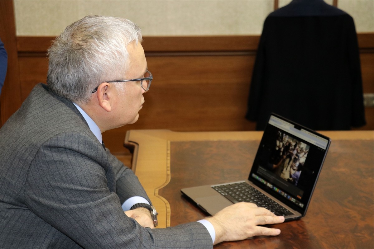 Sivas Valisi Yılmaz Şimşek, Anadolu Ajansının (AA) gözünden 2024'e damga vuran olaylara ait ve...