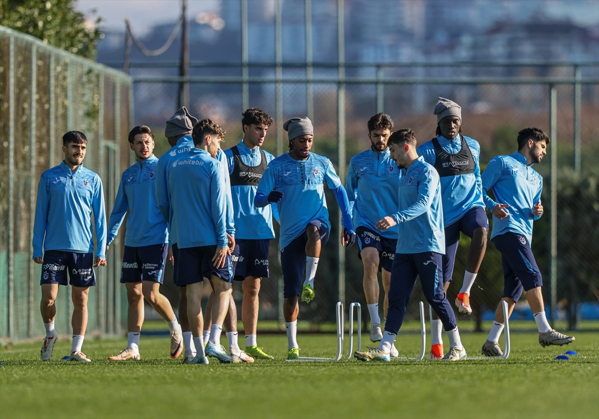 Trabzonspor, Trendyol Süper Lig'in 18. haftasında deplasmanda Reeder Samsunspor ile yapacağı maçın...