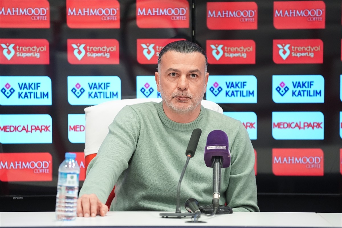 Trendyol Süper Lig'in 21. haftasında Kasımpaşa ile Atakaş Hatayspor takımları Recep Tayyip Erdoğan...