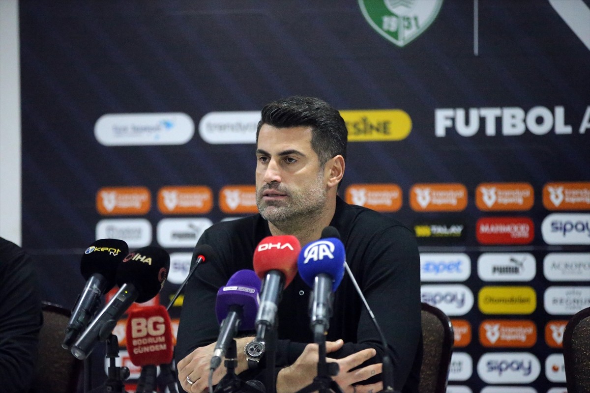 Trendyol Süper Lig'in 21. haftasında Sipay Bodrum FK, İkas Eyüpspor Grey Beton Bodrum Stadı’nda...