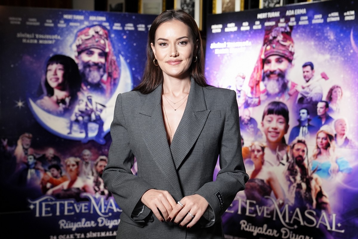 TRT ortak yapımı “Tete ve Masal: Rüyalar Diyarı” filminin oyuncusu Pelin Karahan, AA muhabirine...