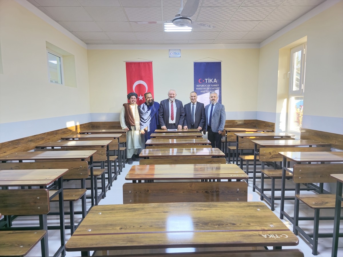 Türk İşbirliği ve Koordinasyon Ajansı Başkanlığı (TİKA), Afganistan'ın kuzeyindeki Kunduz...