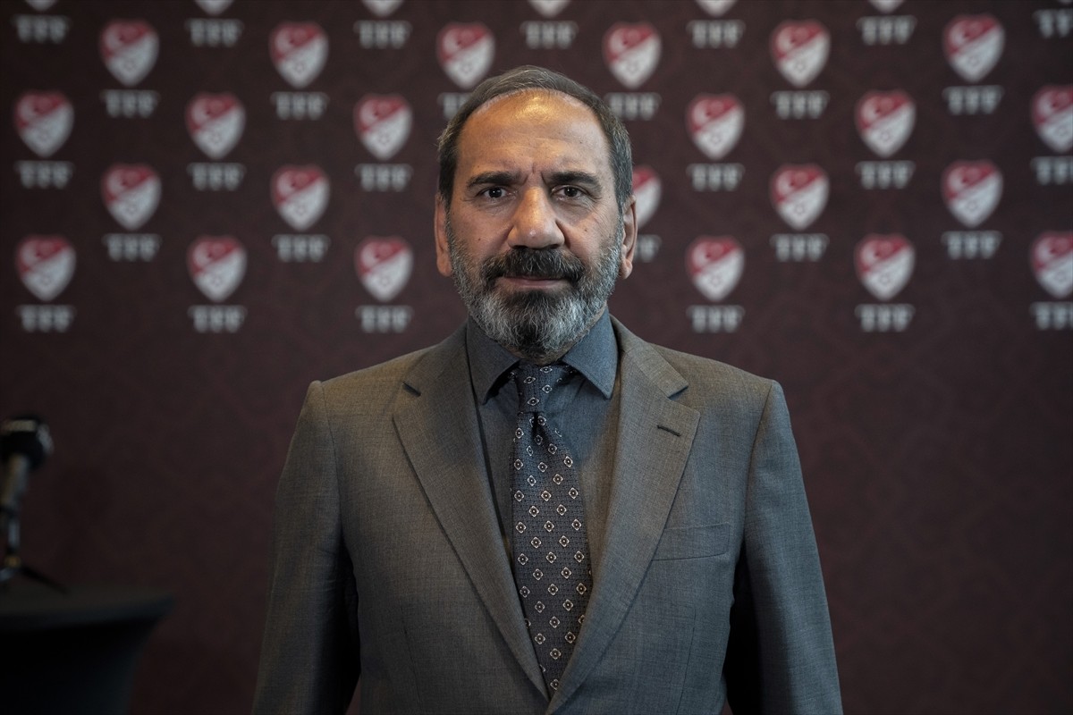 Türkiye Futbol Federasyonu (TFF) Başkan Vekili Mecnun Otyakmaz, AA muhabirine açıklamalarda...