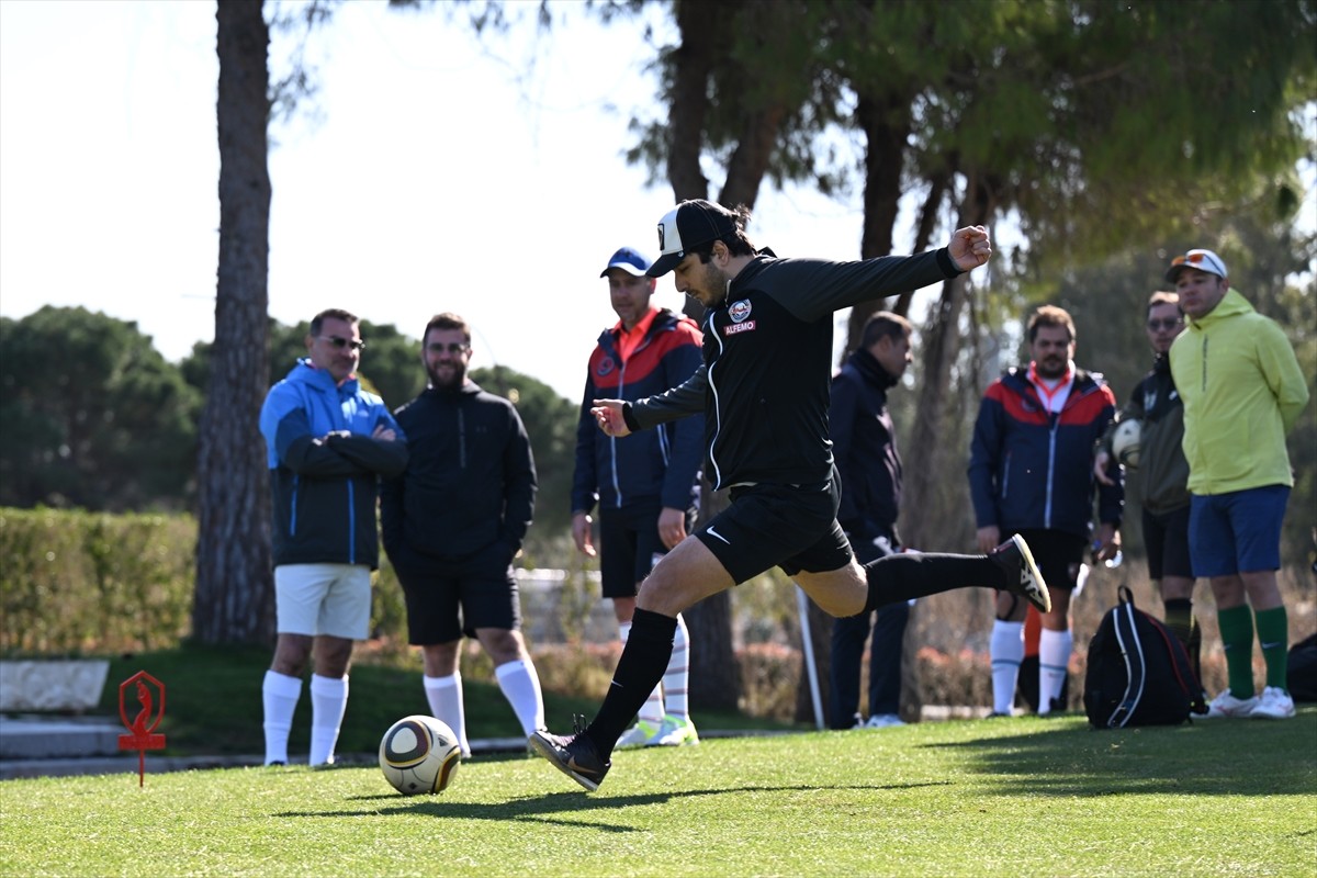 2025 yılı Futgolf sezonunun açılış turnuvası Antalya'da başladı. Serik İlçesinde Belek Turizm...