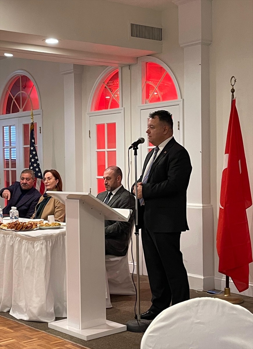 ABD'nin New Jersey eyaletinde düzenlenen buluşma etkinliğinde Türk toplumunun ortak sosyal...