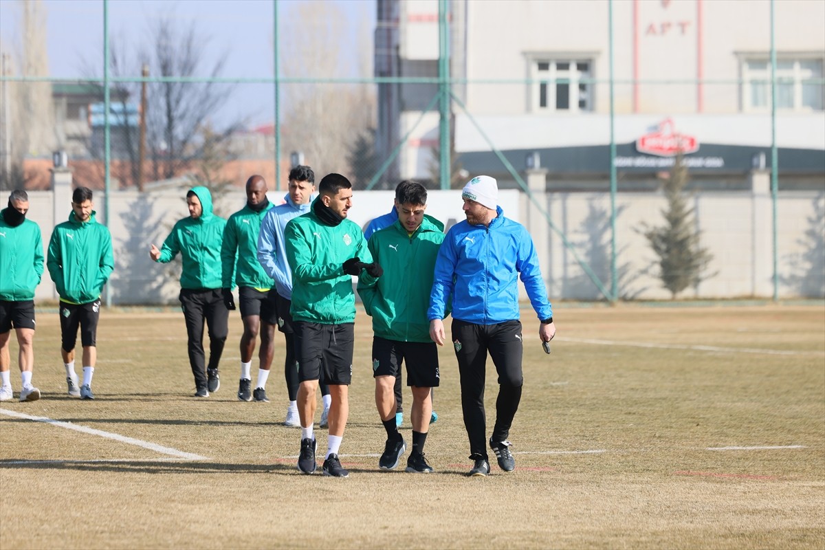 Alagöz Holding Iğdır FK, Trendyol 1. Lig'in 26. haftasındaki Erzurumspor maçının hazırlıklarına...