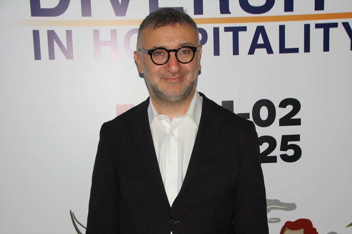 Antalya'da düzenlenen 5. Uluslararası Turizm Gastronomisi Yatırımları ve Ağırlama Zirvesi'nde...