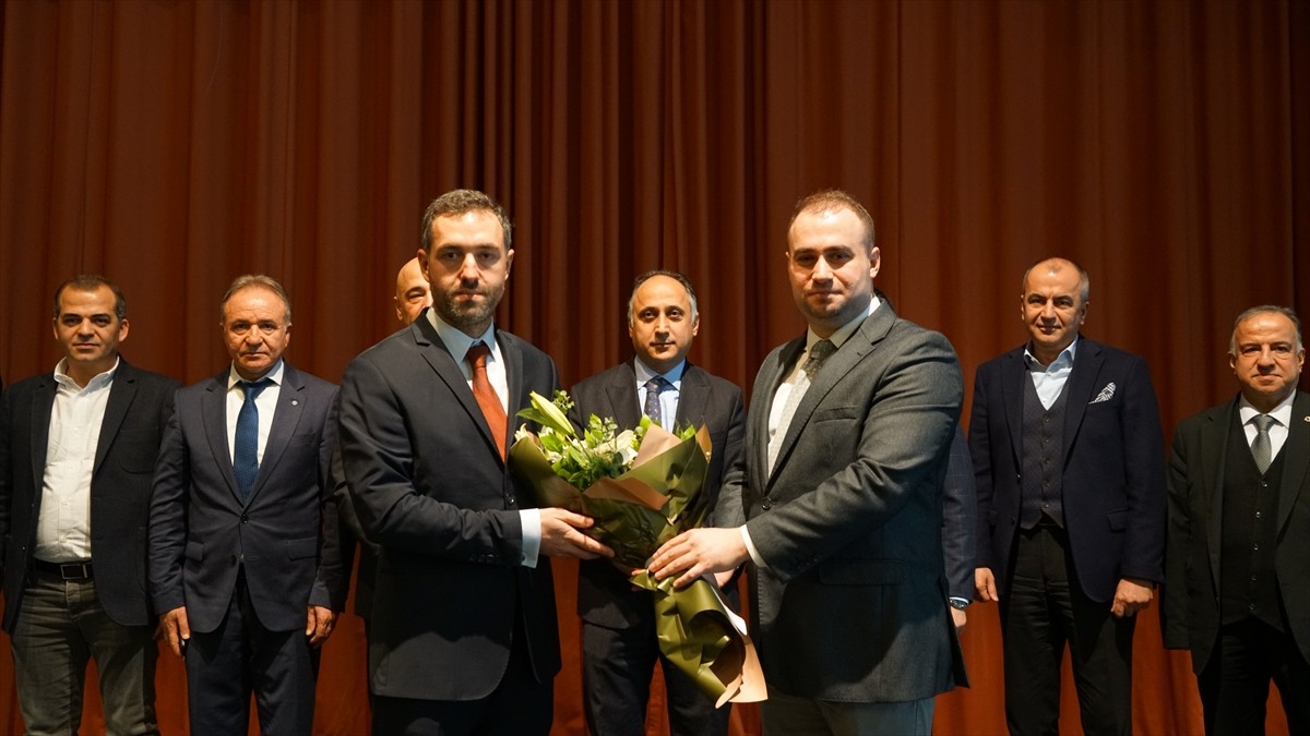 Bilgiyi Ticarileştirme Merkezinde (BTM) Kurucu Genel Müdür İbrahim Elbaşı, BTM'nin Fulya...