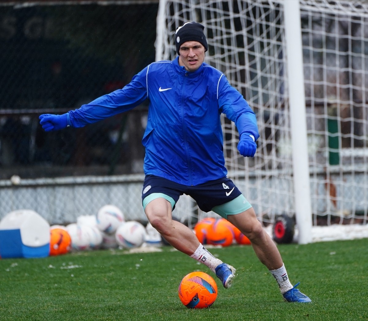 Çaykur Rizespor, Trendyol Süper Lig'in 25. haftasında deplasmanda Reeder Samsunspor ile yapacağı...