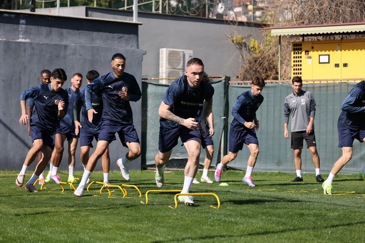 Corendon Alanyaspor, Ziraat Türkiye Kupası A Grubu ikinci maçında sahasında Trendyol 1. Lig...