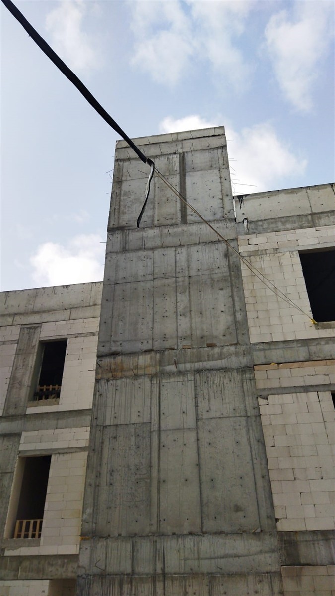 Çorum'da hastane inşaatında vinç sepetinin düşmesi sonucu 1 işçi öldü, 1 işçi...