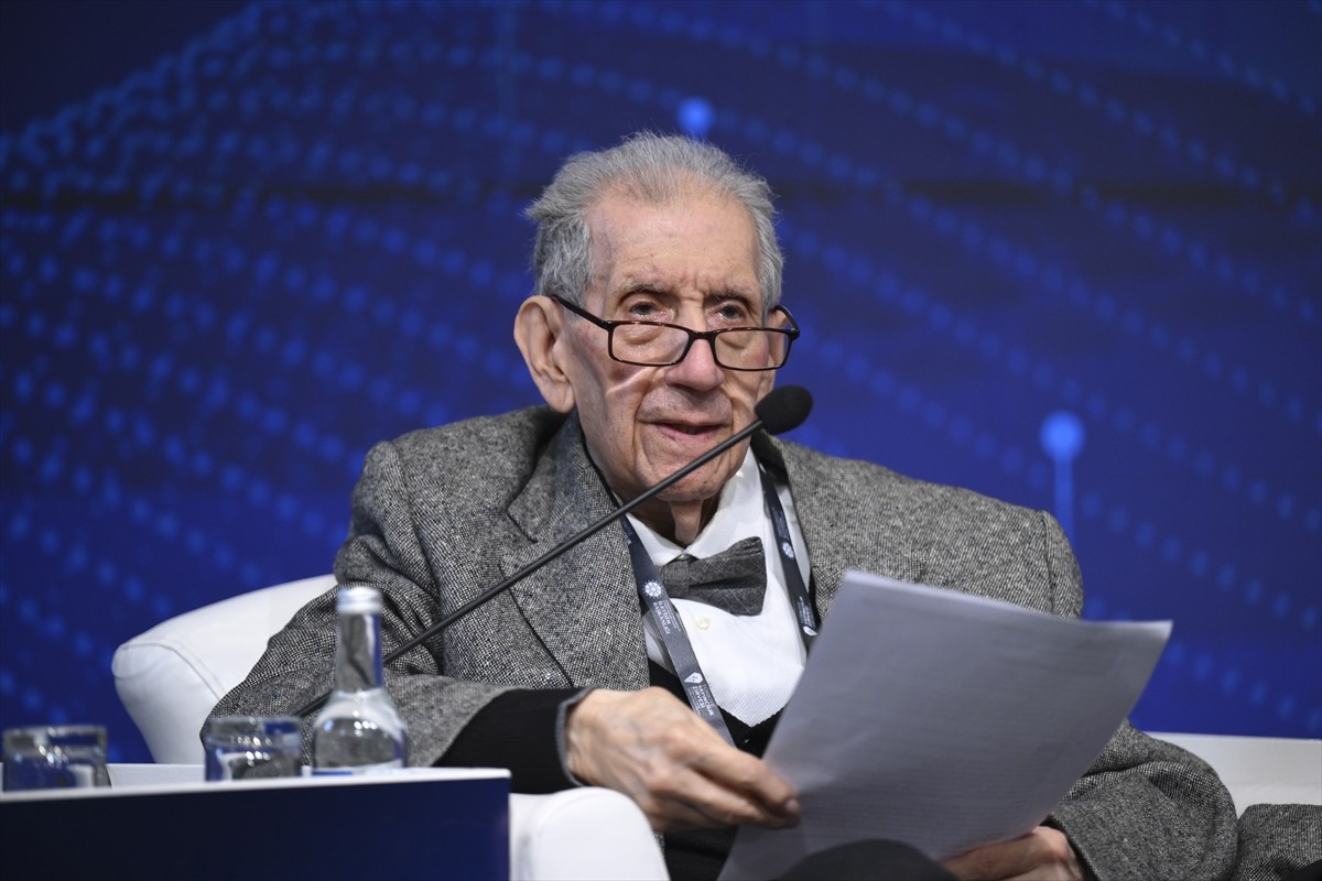 Cumhurbaşkanlığı İletişim Başkanlığı tarafından düzenlenen "Türkiye Yayıncılık Zirvesi: 21. Yüzyıl...