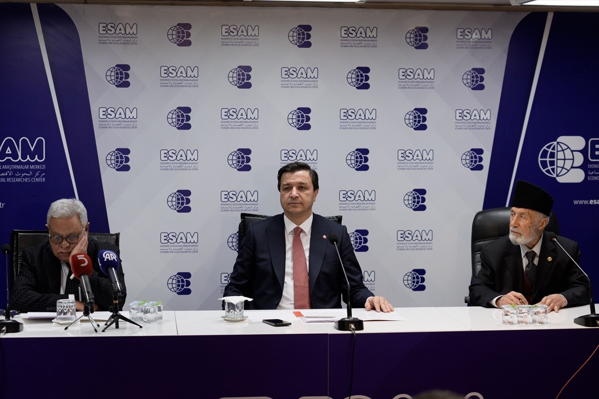 Ekonomik ve Sosyal Araştırmalar Merkezi (ESAM) Genel Merkezi'nde "Keşmir Dayanışma Günü" programı...