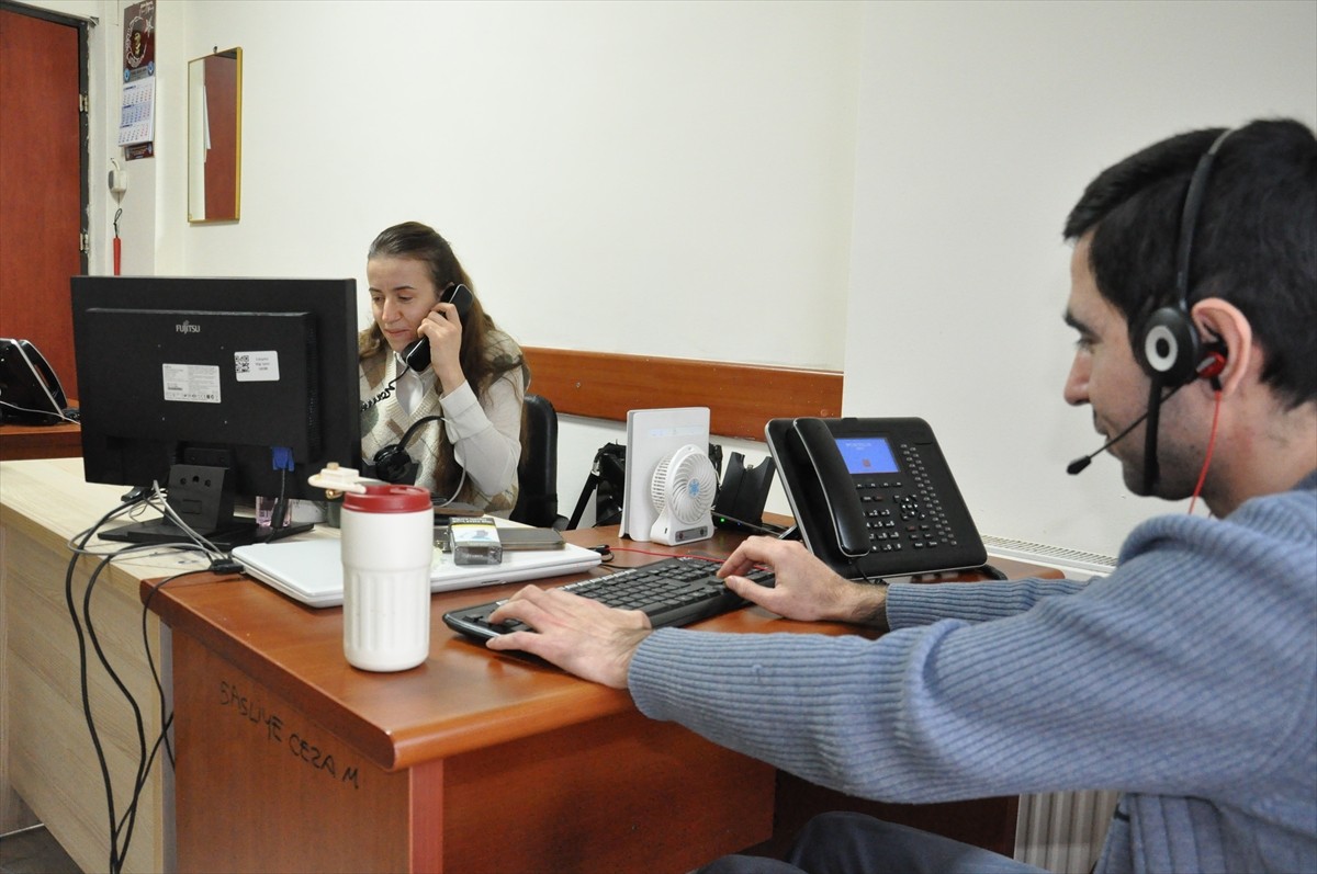 Eskişehir'in Sivrihisar ilçesinde doğan ve 7 yaşında yakalandığı stargardt hastalığı (retina...