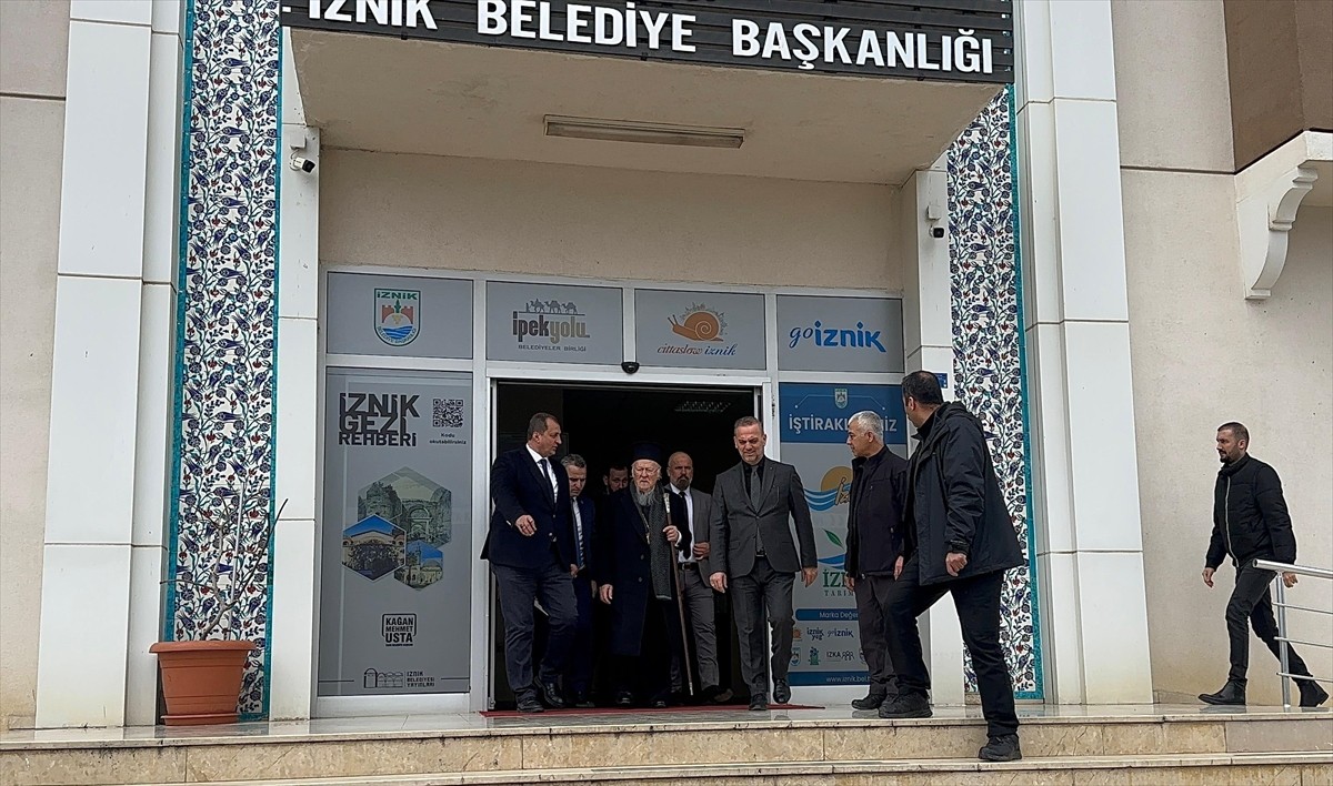 Fener Rum Patriği Bartholomeos, Bursa'nın İznik ilçesinde ziyaret ve incelemelerde bulundu.