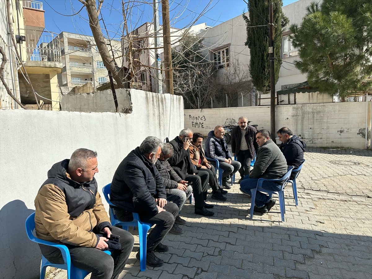 Hayatını kaybeden "Kahtalı Mıçe" olarak tanınan ses sanatçısı Mustafa Kahtalı'nın memleketi...