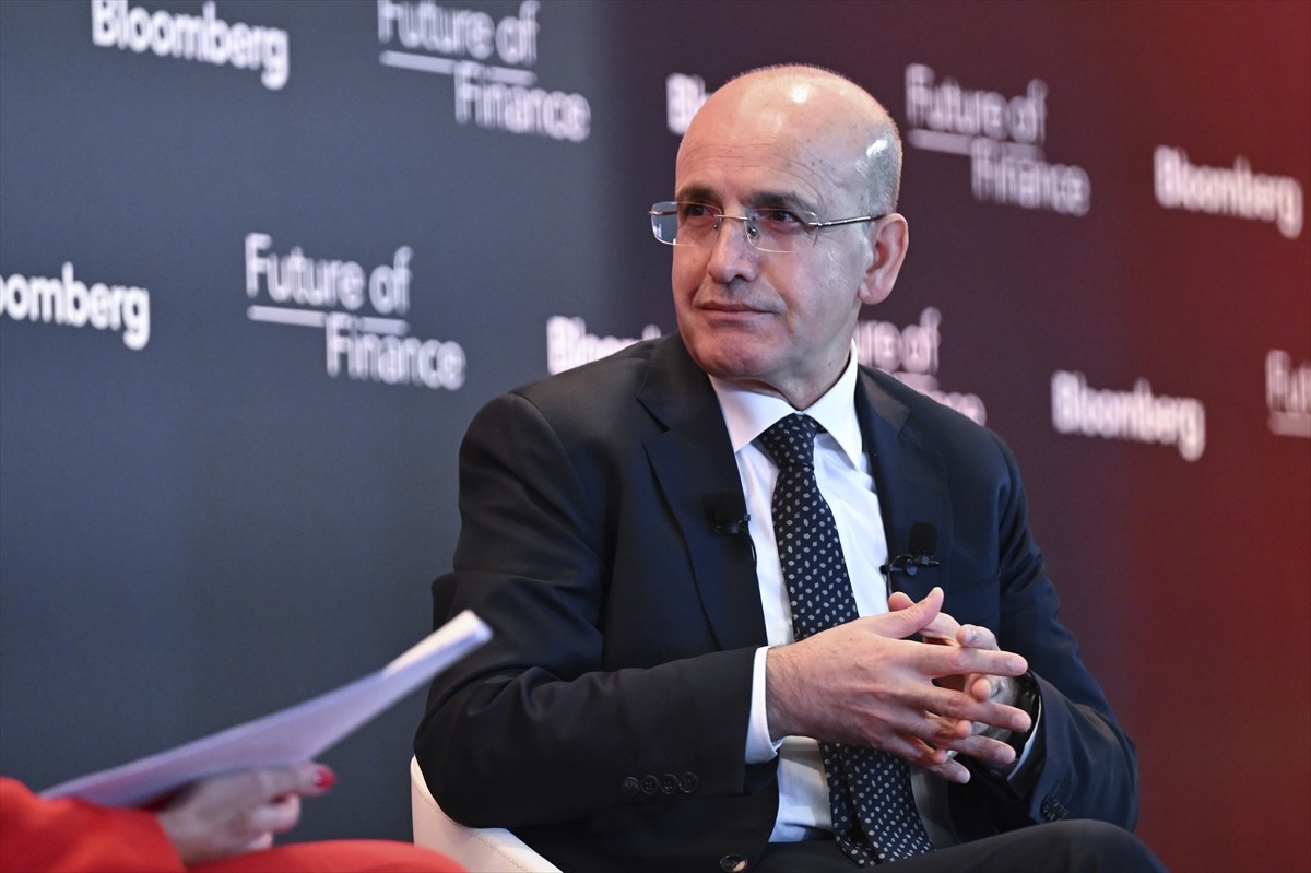 Hazine ve Maliye Bakanı Mehmet Şimşek, Bloomberg tarafından İstanbul'da düzenlenen "Finansın...