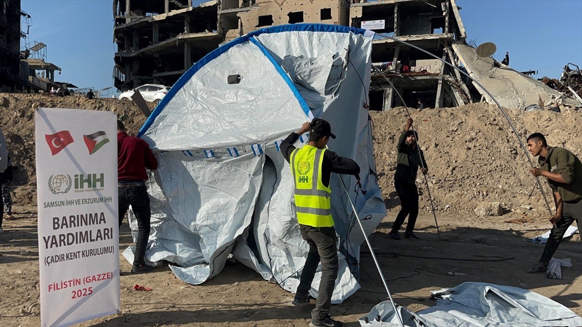 İnsan Hak ve Hürriyetleri (İHH) İnsani Yardım Vakfı, Filistin'de gerçekleşen ateşkesin ardından...