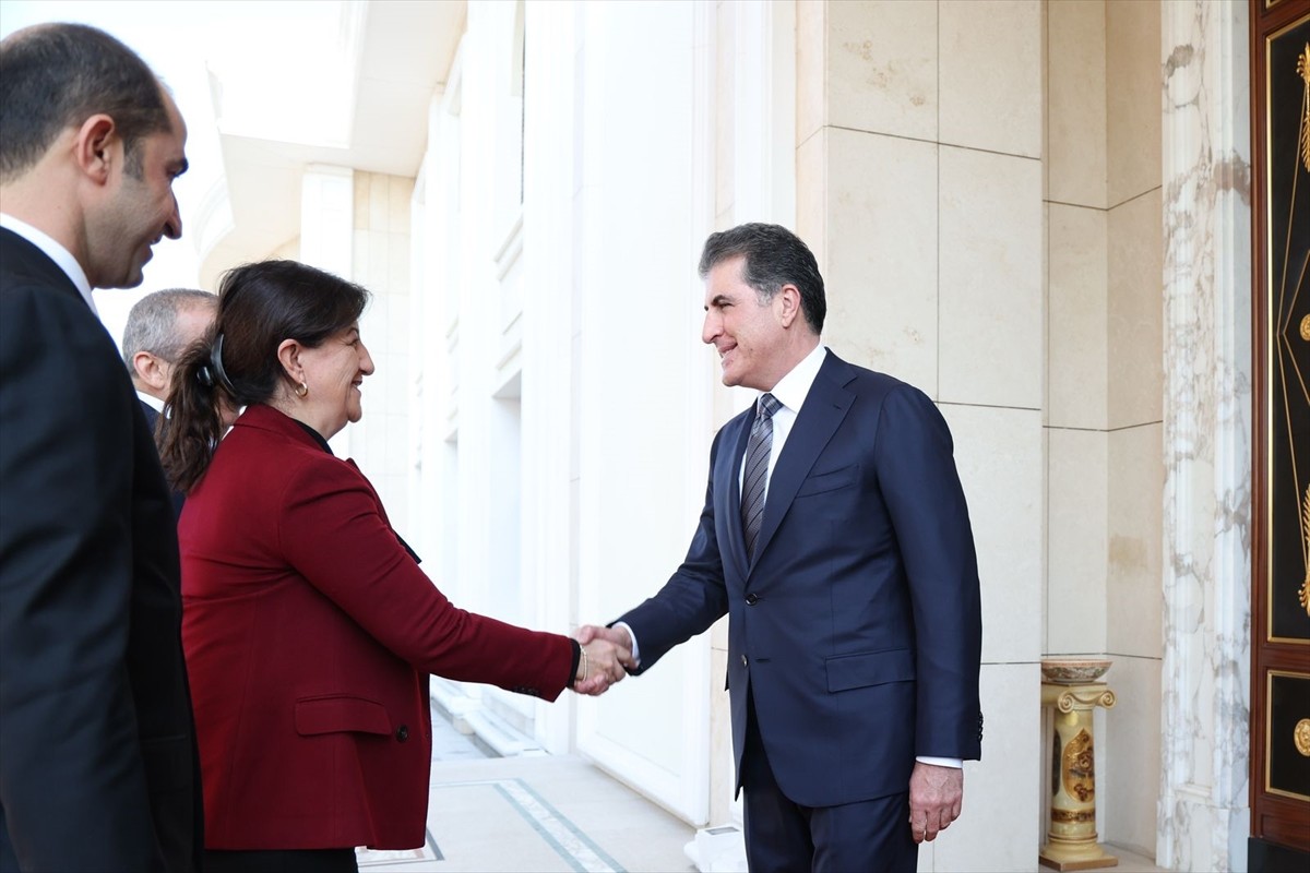 Irak’ın Erbil kentinde temaslarda bulunan Halkların Eşitlik ve Demokrasi Partisi (DEM) heyeti...