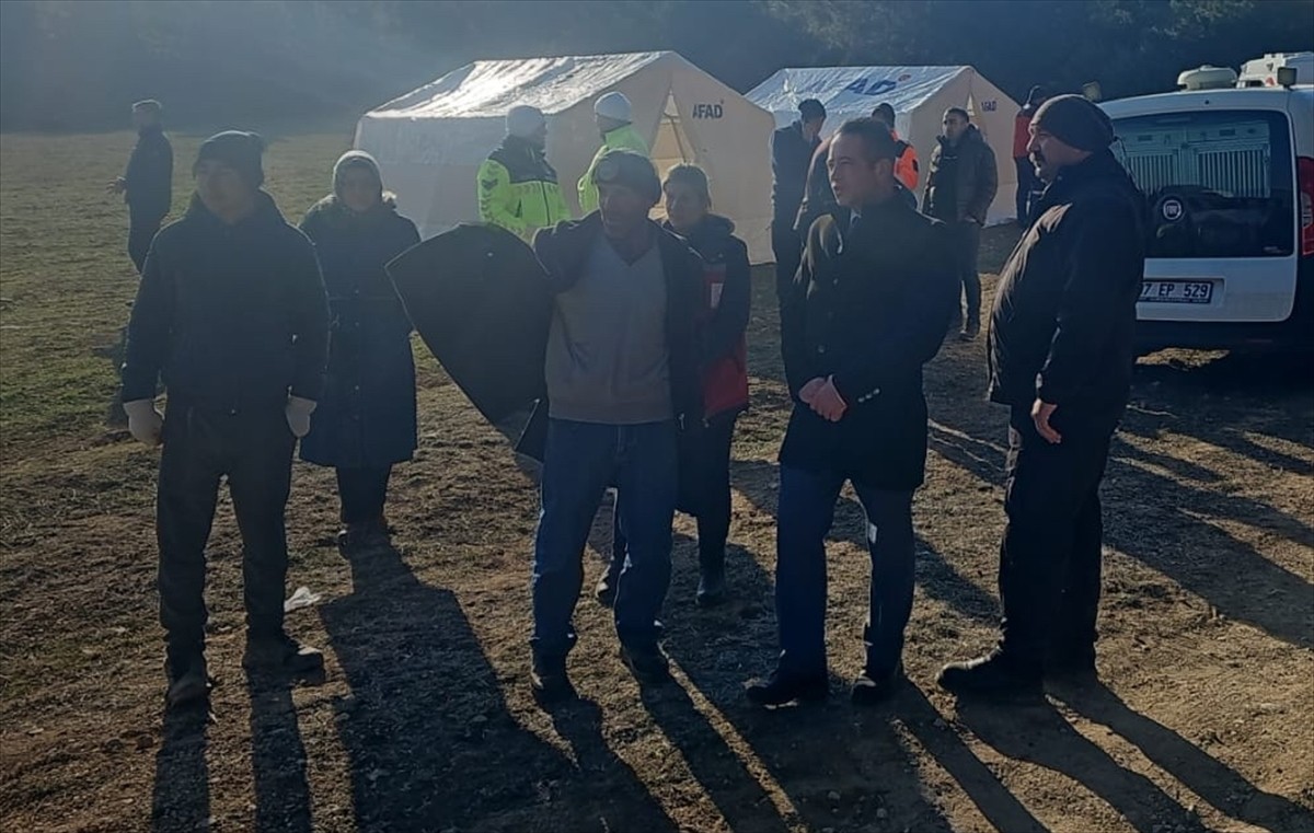 Isparta'nın Keçiborlu ilçesinde, ailesinin kayıp ihbarında bulunduğu 16 yaşındaki çocuk için arama...