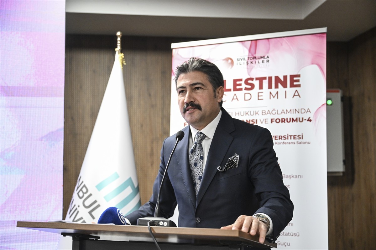 İstanbul'da "Uluslararası Hukuk Bağlamında Filistin Konferansı ve Forumu-4" gerçekleştirildi. AK...