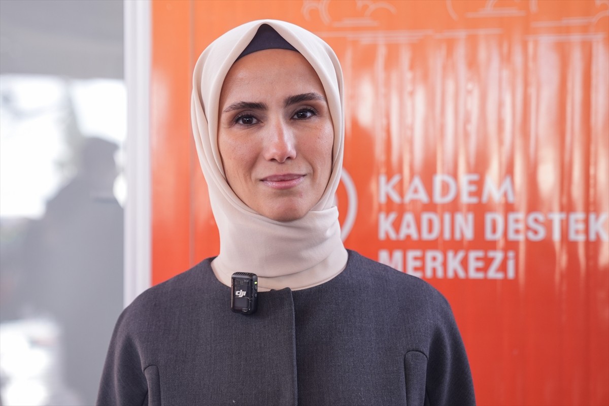 Kadın ve Demokrasi Vakfı (KADEM) Mütevelli Heyeti Başkanı Sümeyye Erdoğan Bayraktar...