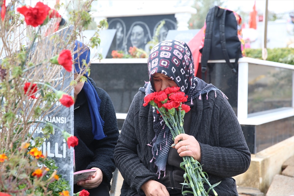 Kahramanmaraş merkezli 6 Şubat 2023'teki depremlerde Hatay'ın İskenderun ilçesindeki evinin...