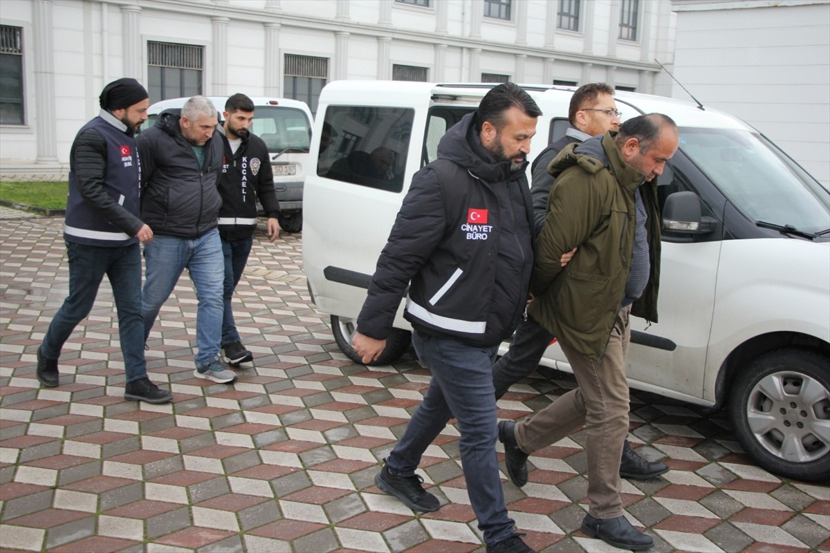 Kocaeli'nin Gebze ilçesinde 8 gündür kayıp olarak aranan kişinin cesedi, ormanda toprağa gömülü...