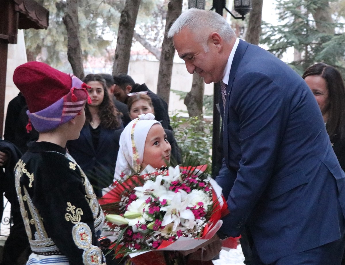 Kültür ve Turizm Bakanı Mehmet Nuri Ersoy, Burdur Valiliğine ziyarette bulundu. Bakan Ersoy...