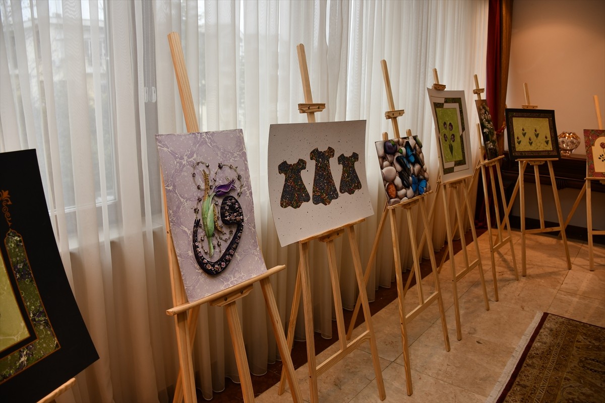 Kuzey Makedonya'nın başkenti Üsküp'te, Türkiye'nin Üsküp Büyükelçiliği himayesinde Yunus Emre...