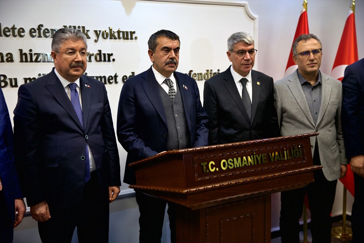 Milli Eğitim Bakanı Yusuf Tekin, Osmaniye'de çeşitli ziyaretler gerçekleştirdi. Bakan Tekin...