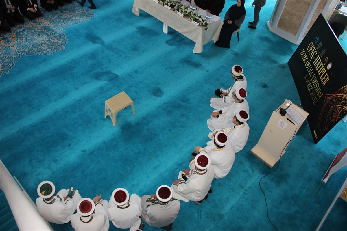 Milli Eğitim Bakanlığı Din Öğretimi Genel Müdürlüğünce, liseler arası Genç Hatipler Hutbe Okuma...