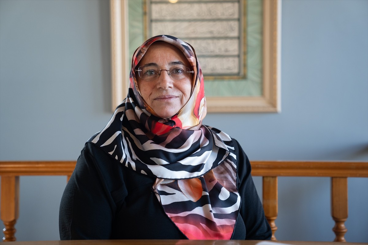 "Postmodern darbe" olarak adlandırılan 28 Şubat sürecinde, başörtüsü taktığı için soruşturma...