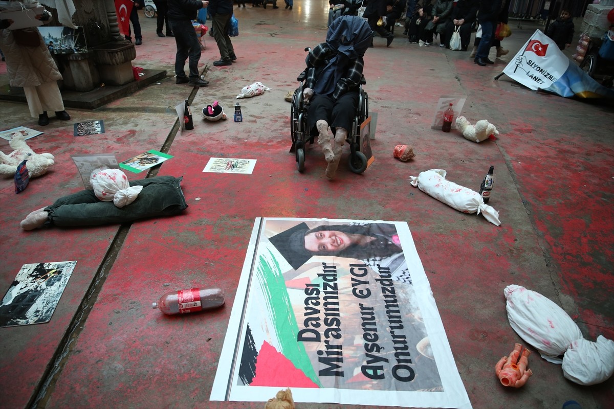 Sakarya'nın Hendek ilçesinde Gazze'ye destek gösterisi gerçekleştirildi. Milli İrade Platformu...