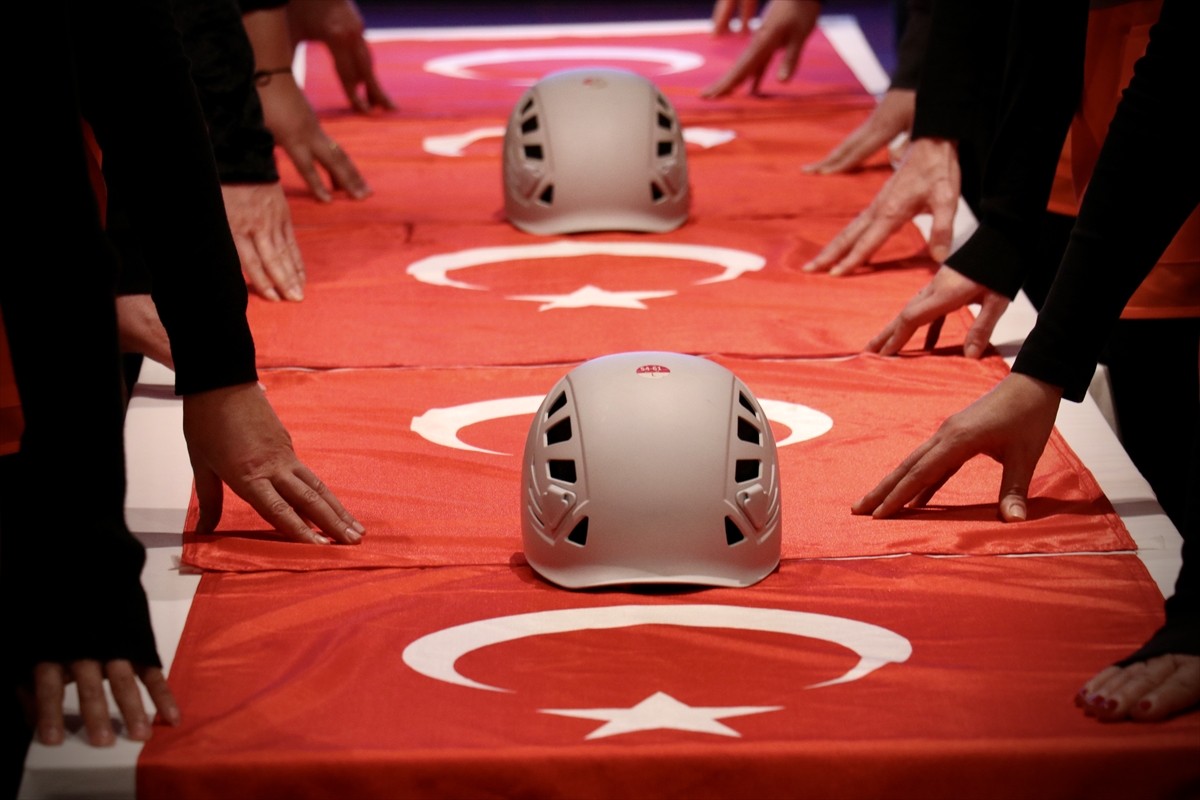 Samsun Büyükşehir Belediyesi ile Mahalle Afet Gönüllüleri Acil Müdahale Derneğince, mahalle afet...