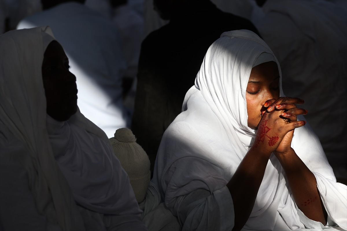 Senegal'e özgü Layene tarikatının takipçileri, tarikatın kurucusu Seydina Limamou Laye'nin...