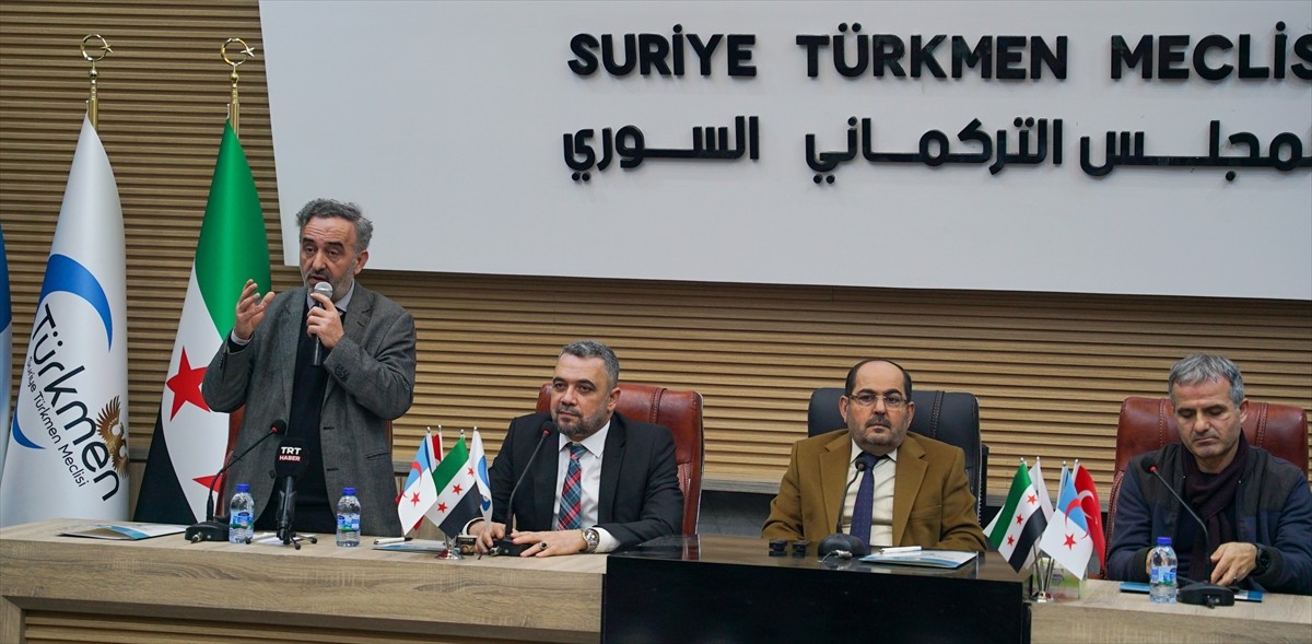Suriye'nin Türkiye sınırındaki Çobanbey beldesinde bulunan Suriye Türkmen Meclisi (STM) Genel...