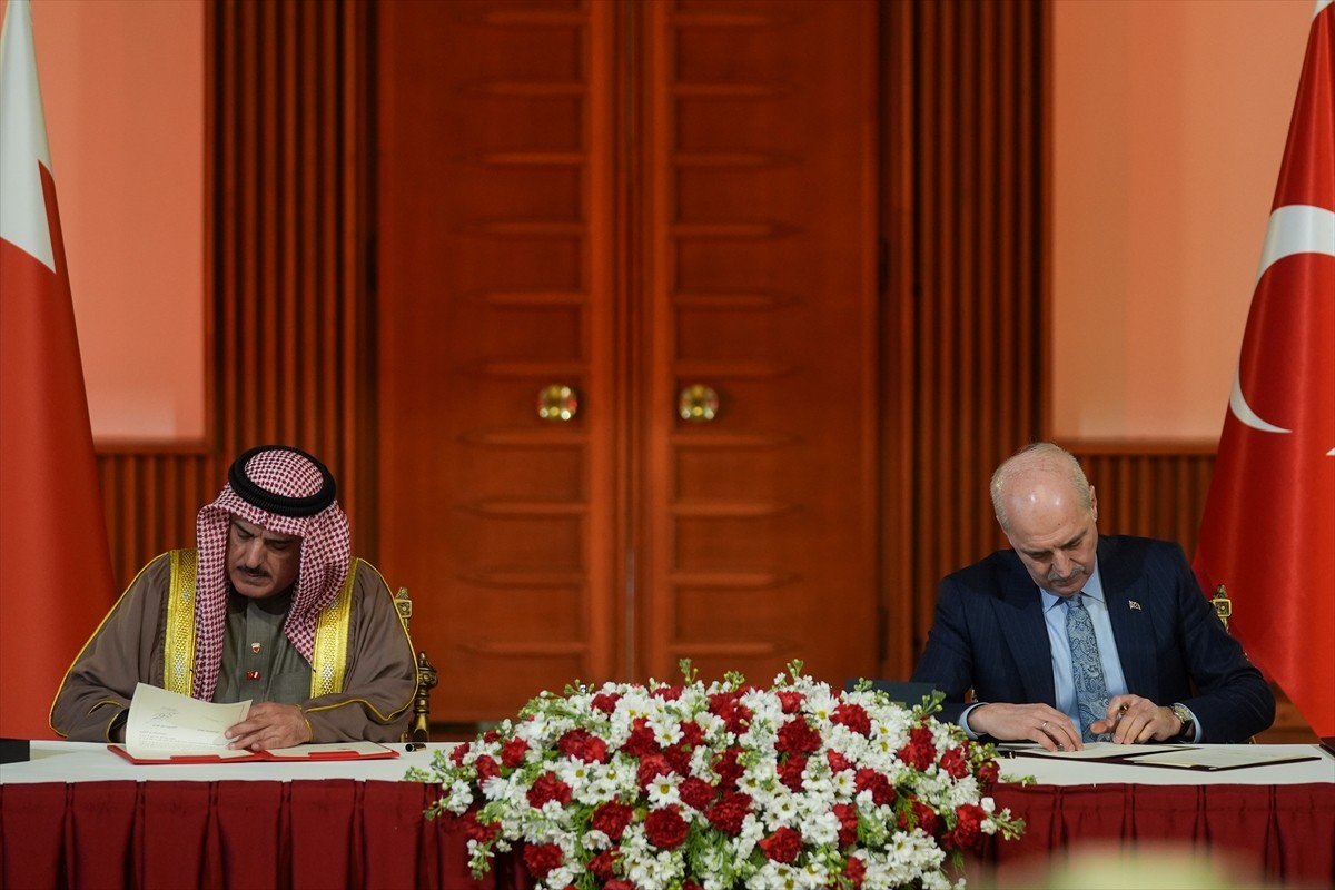 TBMM Başkanı Numan Kurtulmuş ile Türkiye'ye resmi ziyaret gerçekleştiren Bahreyn Temsilciler...