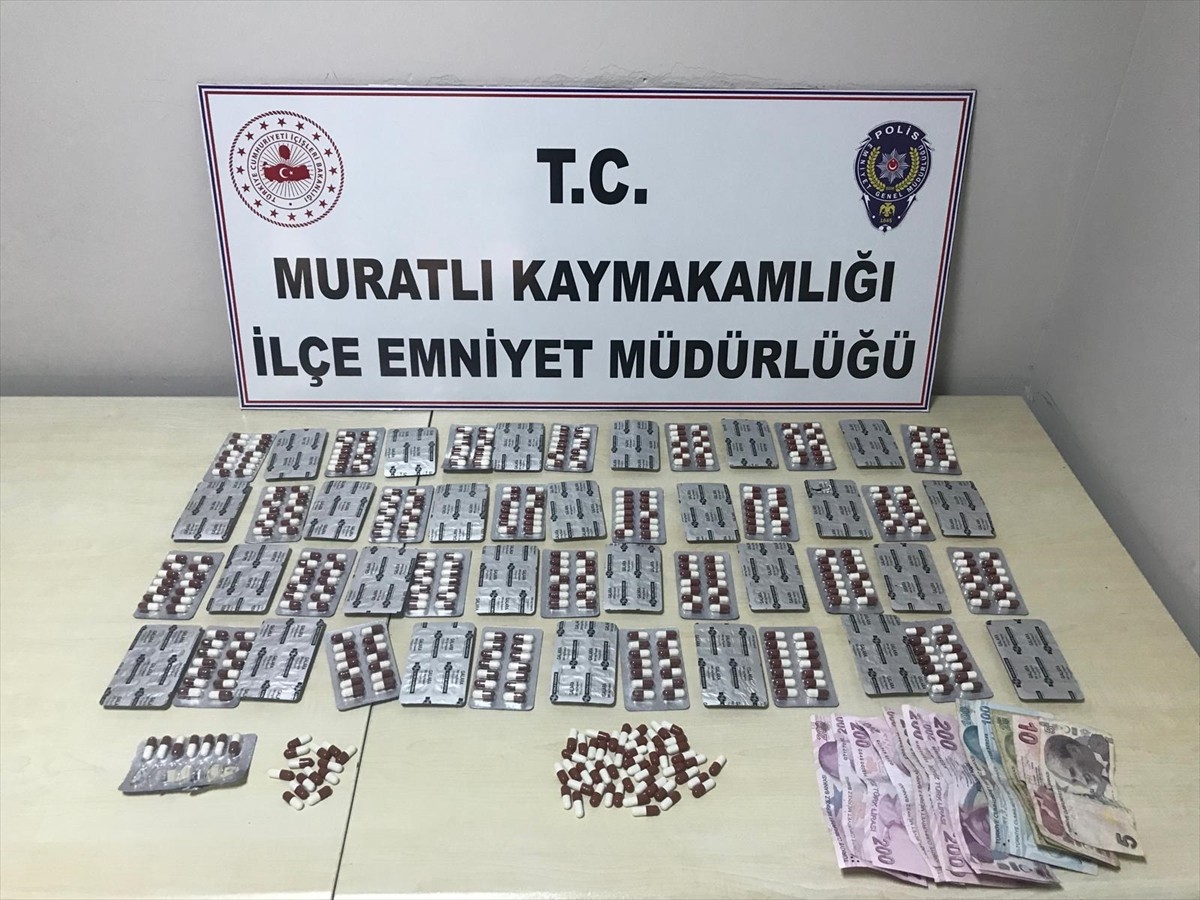 Tekirdağ'da düzenlenen uyuşturucu operasyonunda gözaltına alınan 5 şüpheli tutuklandı. Muratlı...