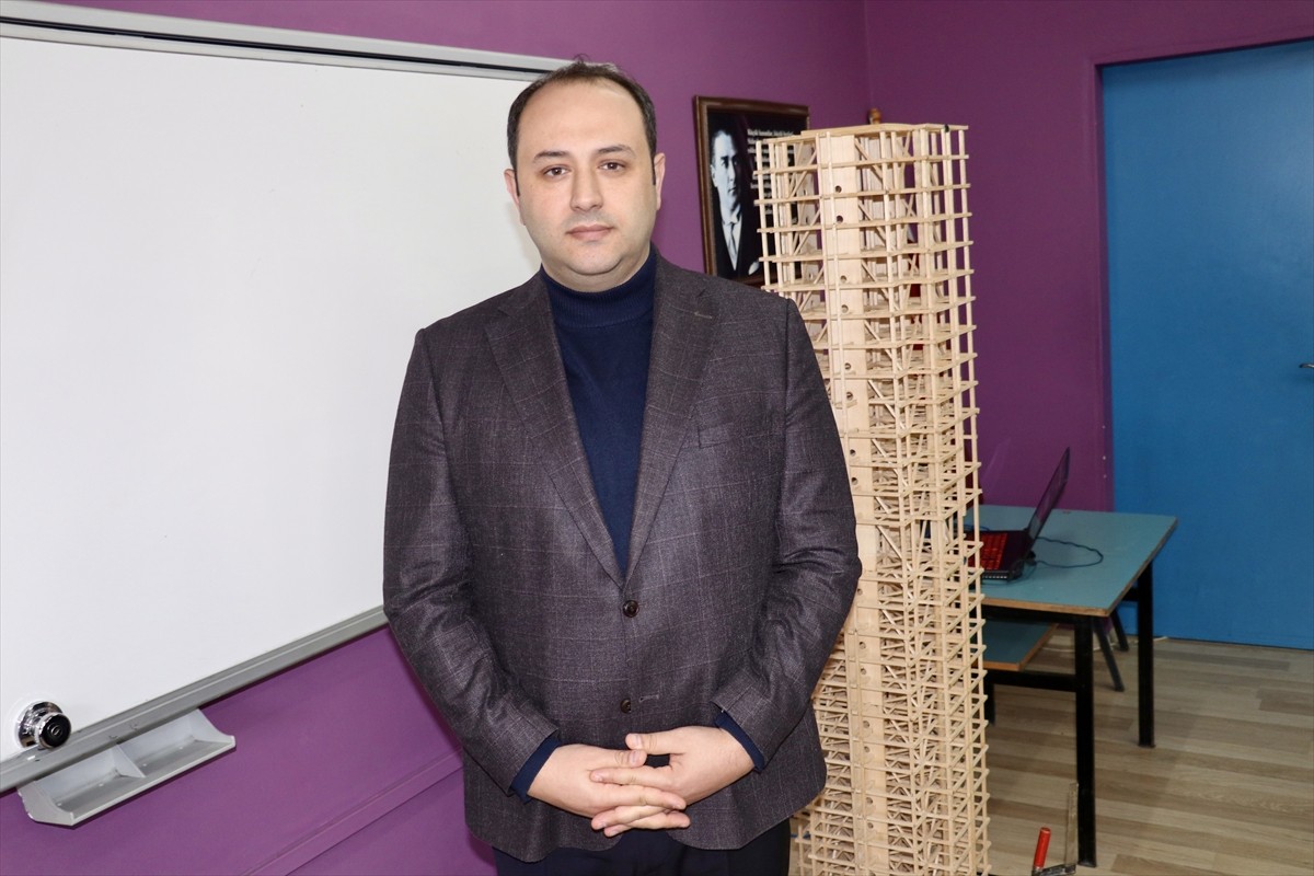 Trabzon'da Karadeniz Teknik Üniversitesi (KTÜ) Deprem ve Yapı Sağlığı Uygulama ve Araştırma...