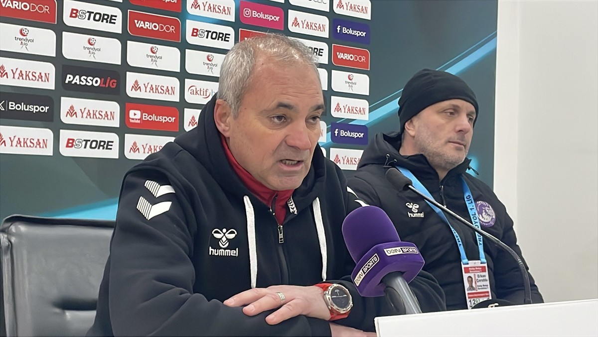 Trendyol 1. Lig'in 23. haftasında Geosis Boluspor ile 1-1 berabere kalan Emre Gökdemir İnşaat...