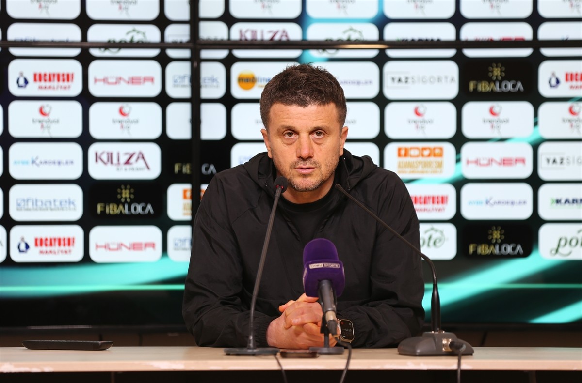 Trendyol 1. Lig'in 25. haftasında Adanaspor ile Central Hospital Ümraniyespor Yeni Adana...