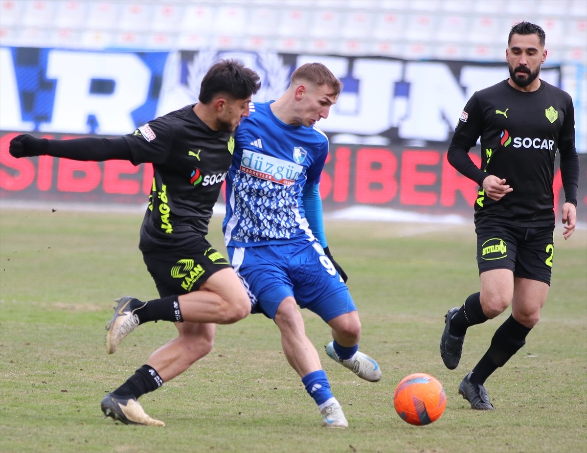 Trendyol 1. Lig'in 26. haftasında Erzurumspor FK ile Alagöz Holding Iğdır FK , Kazım Karabekir...