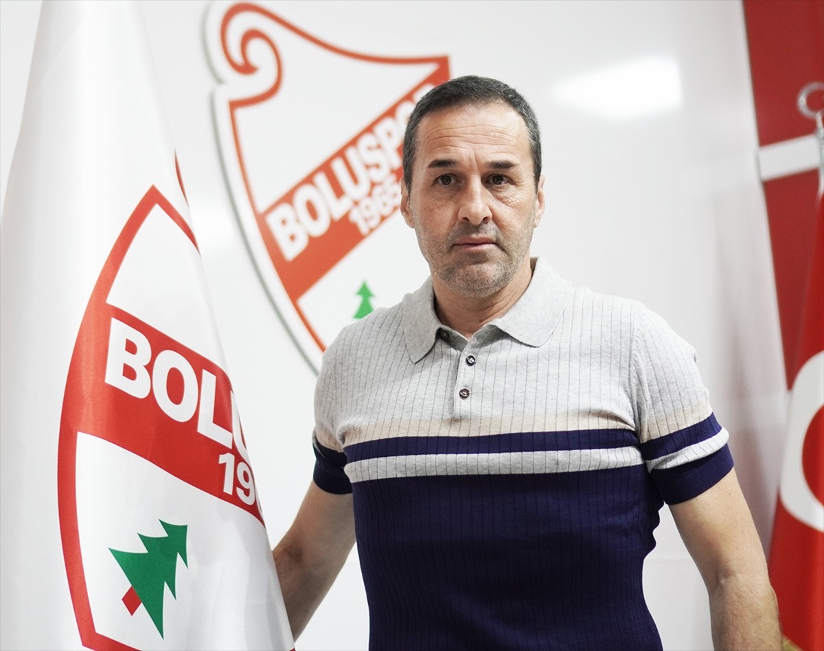 Trendyol 1. Lig takımlarından Boluspor, sezon sonuna kadar teknik direktör Yalçın Koşukavak ile...