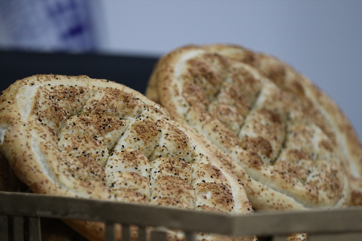 Türkiye Fırıncılar Federasyonu Başkanı Halil İbrahim Balcı, Kocaeli Esnaf Sanatkarlar Odaları...